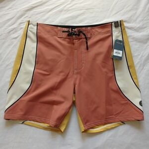 Roark Shorts New The Passage 7" Surf Swim Board Drawstring Men's 33 Stretch